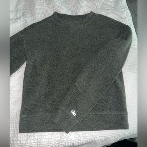 Alo Yoga pullover